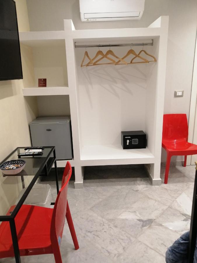 Federico 70 Rubino Family Hotel Palermo Luaran gambar